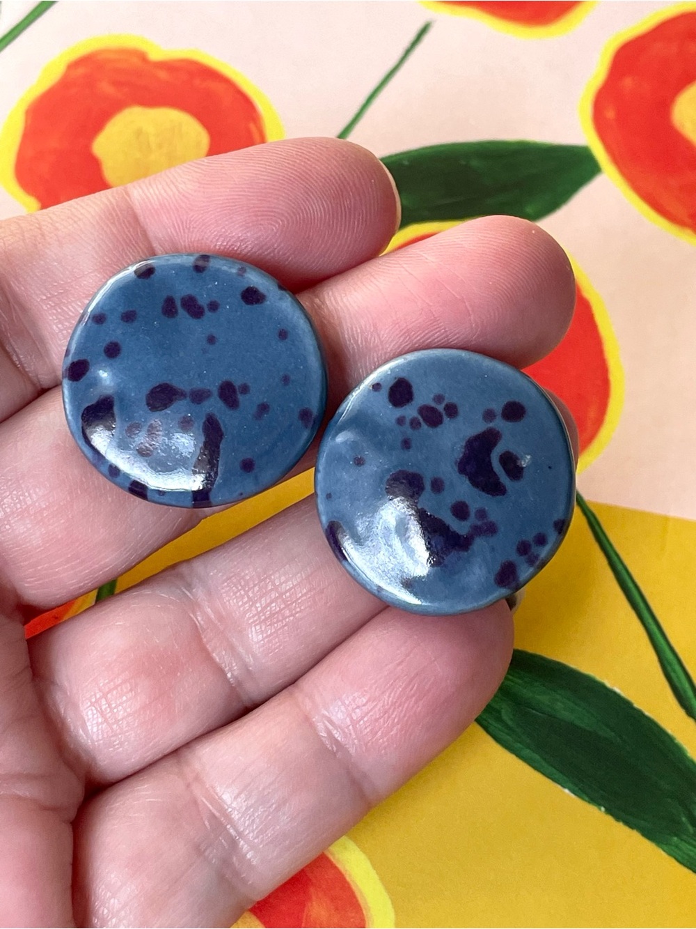 Vintage ceramic speckled disc earrings boho art teacher